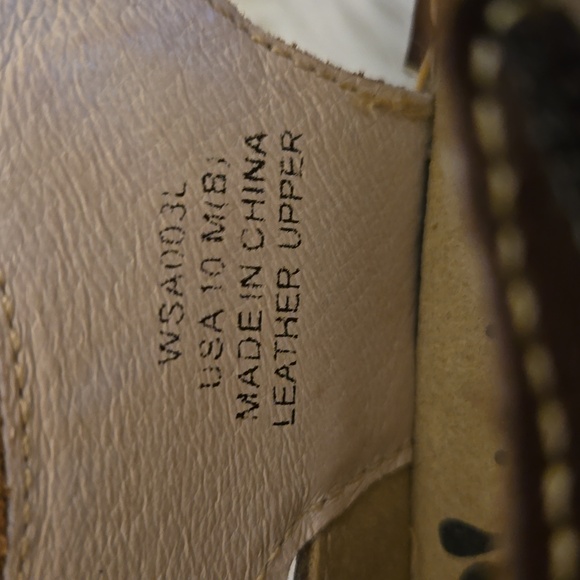 Proper Leather Sandals - Picture 11 of 11